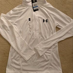 NWT under Armour half zip